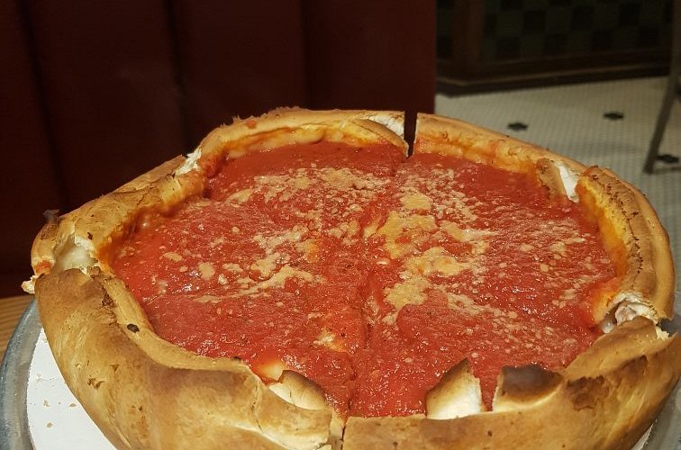 Giordano's signature dishes Double Pepperoni Deep Dish Pizza
Chicago Classic Deep Dish Pizza
Cheesy Garlic Bread